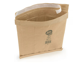 Papieren Jiffy envelop met een opengevouwde opening.