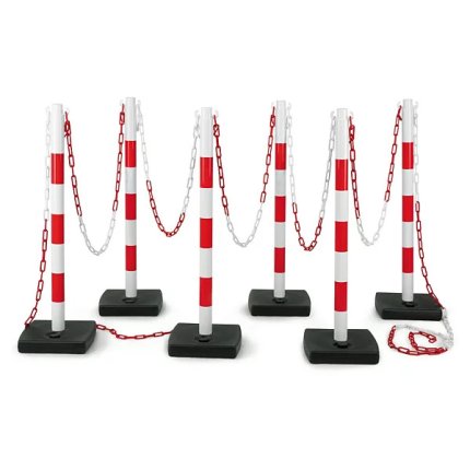 Rood-witte afzetpalen met ketting