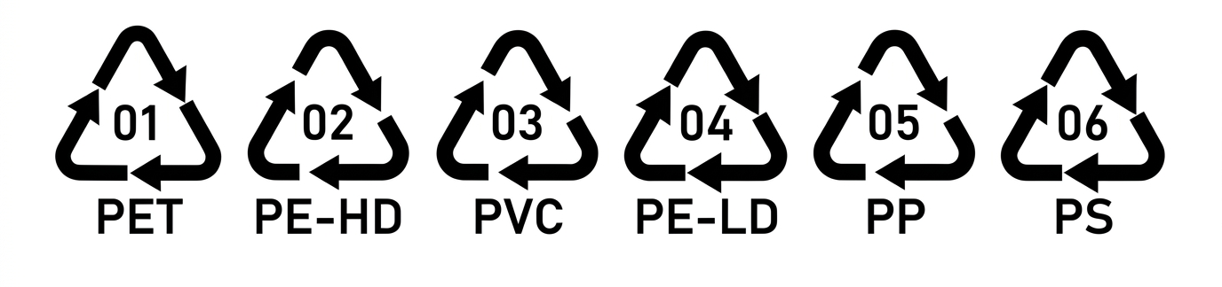 rij met plastic symbolen
